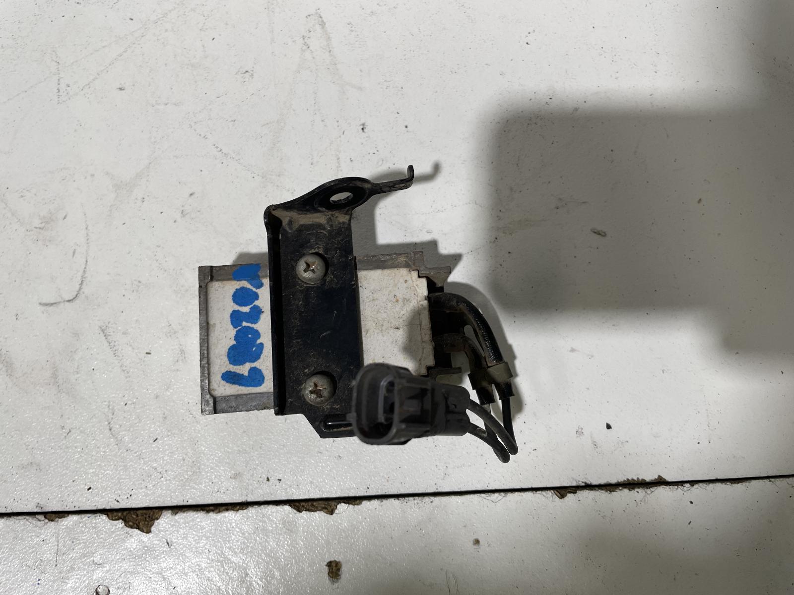 View Auto part Misc Switch/Relay Toyota Prado 2004