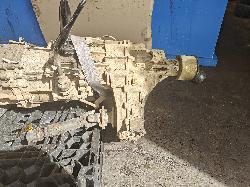View Auto part Transfer Case Nissan Navara 2004
