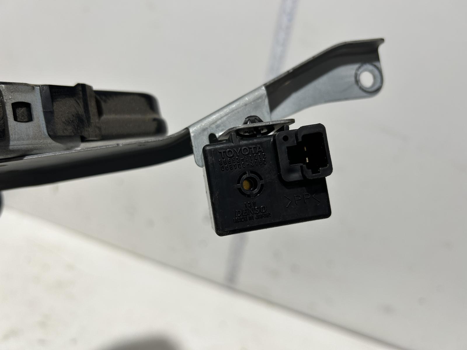 View Auto part Misc Switch/Relay Toyota Prado 2004