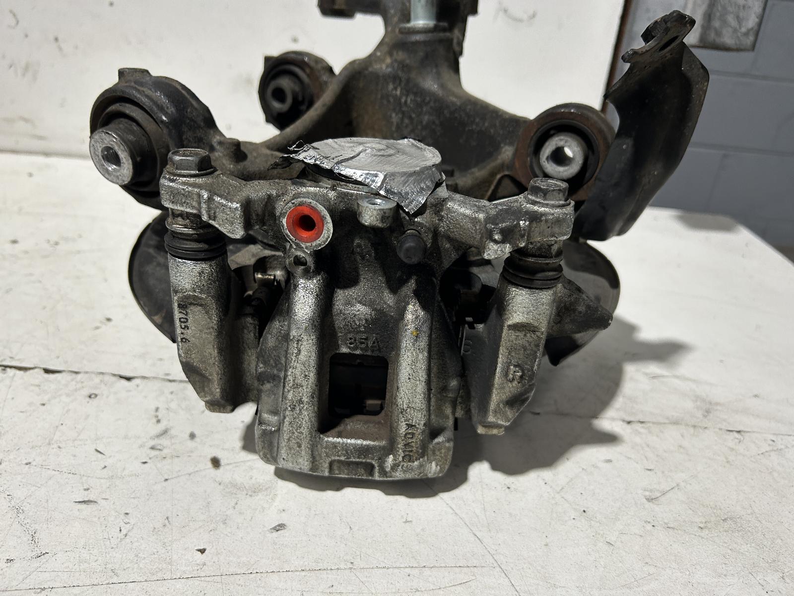 View Auto part Caliper Toyota Corolla 2018