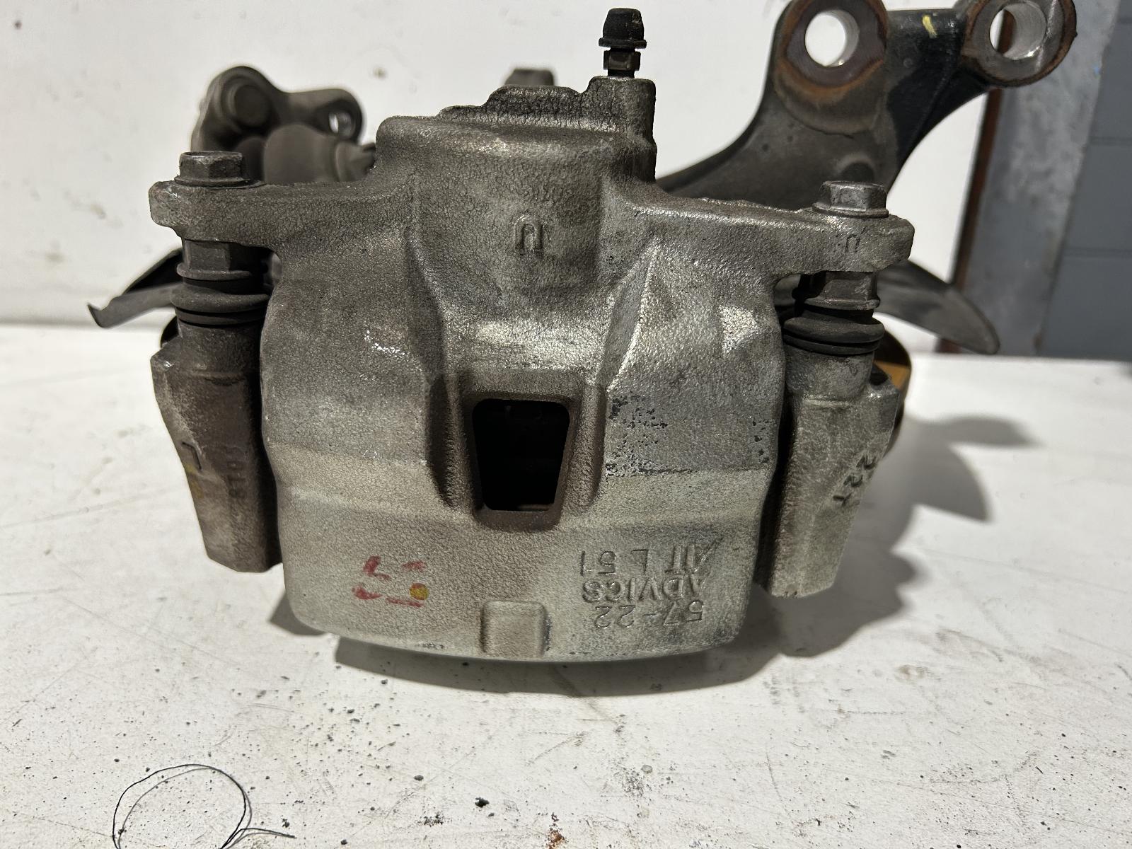 View Auto part Caliper Toyota Corolla 2018