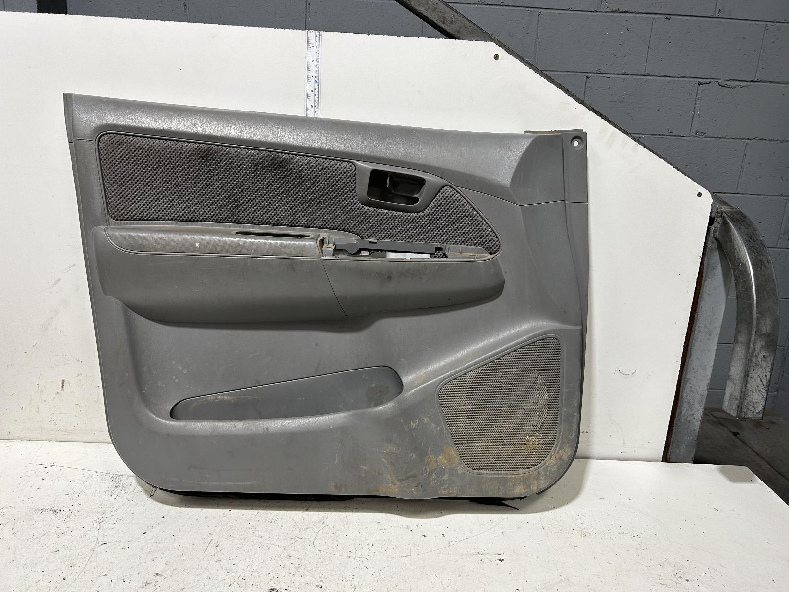 Door Trim Hilux Toyota 2006