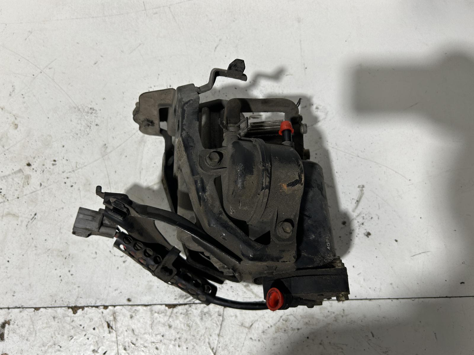 View Auto part Air Ride Compressor Toyota Prado 2004