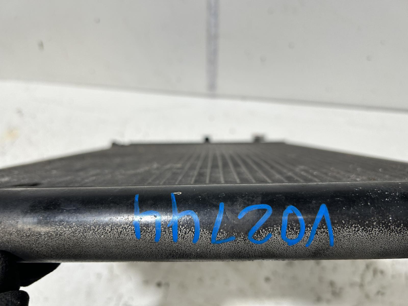 View Auto part A/C Condenser Toyota Corolla 2004