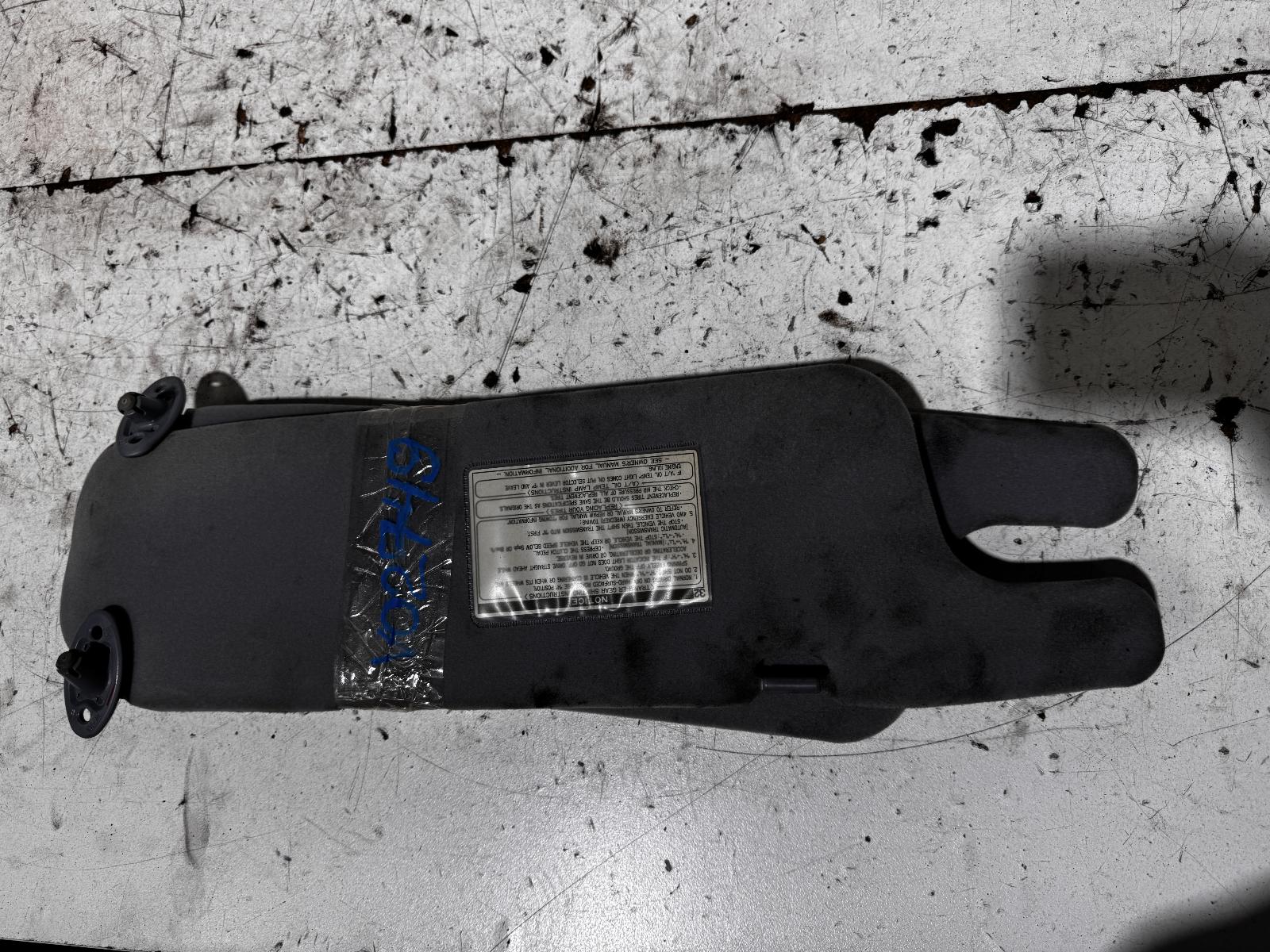 View Auto part Sunvisor Toyota Prado 1998