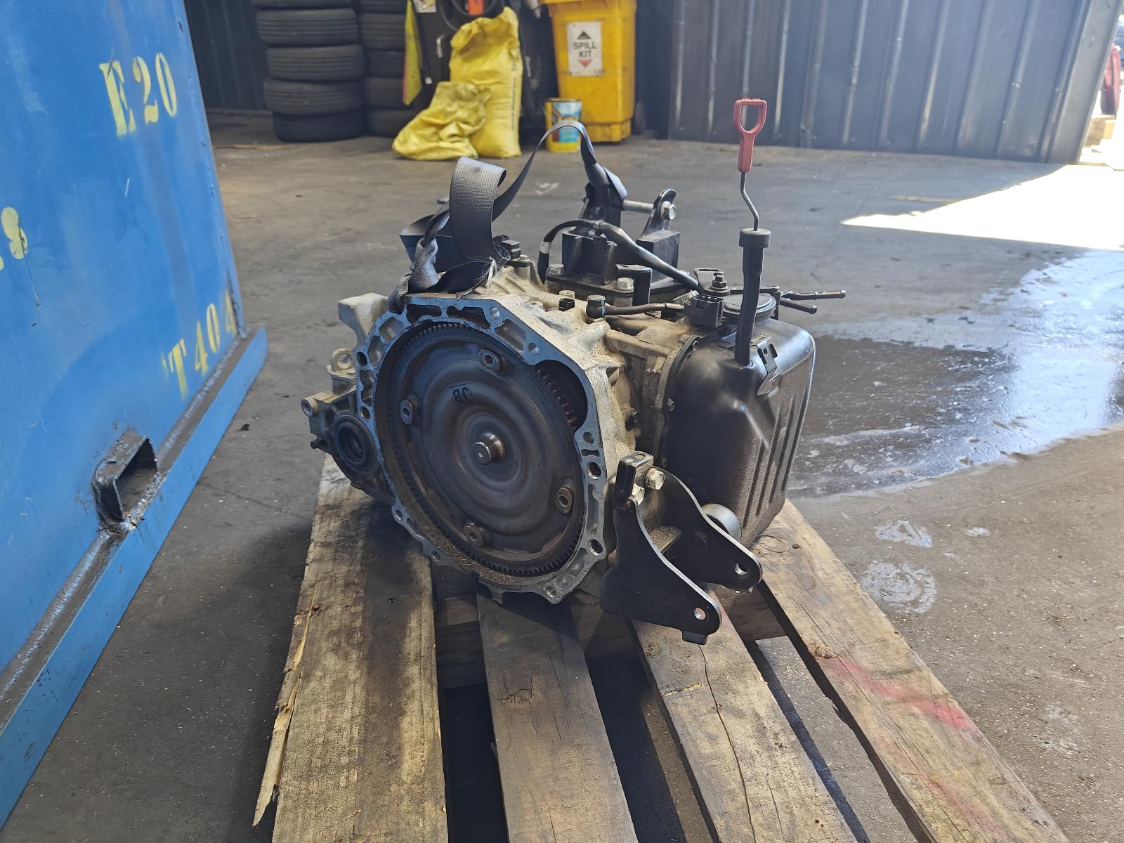 View Auto part Trans/Gearbox Kia Rondo 2010