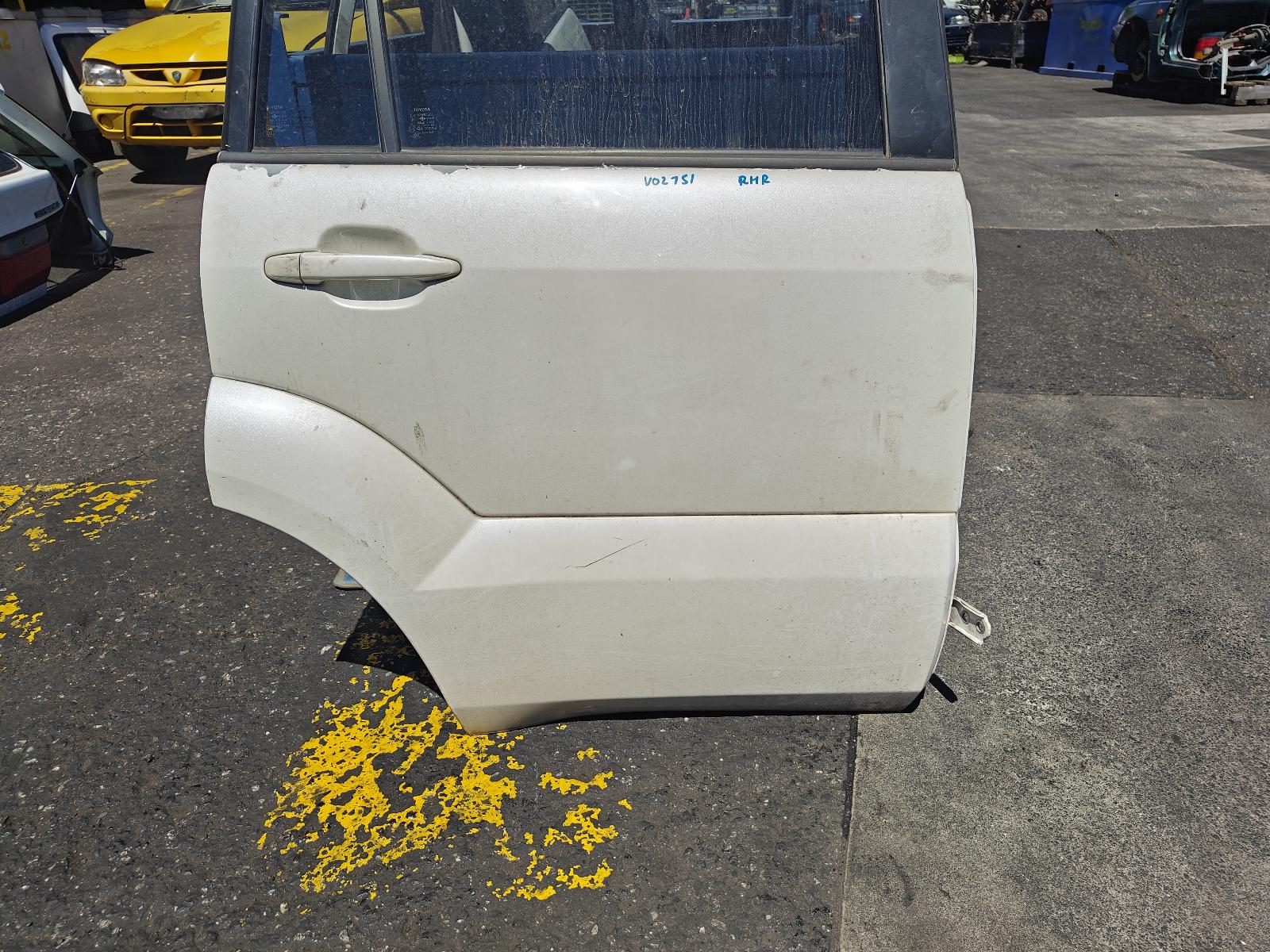 View Auto part Right Rear Door Sliding Toyota Prado 2005