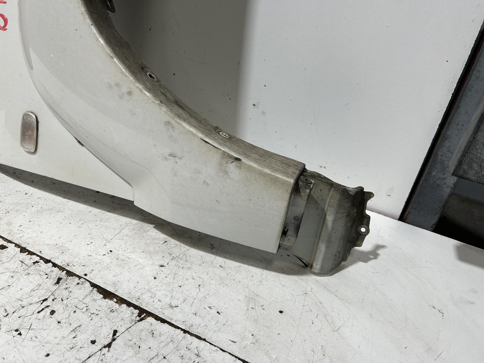 View Auto part Right Guard Toyota Prado 2005