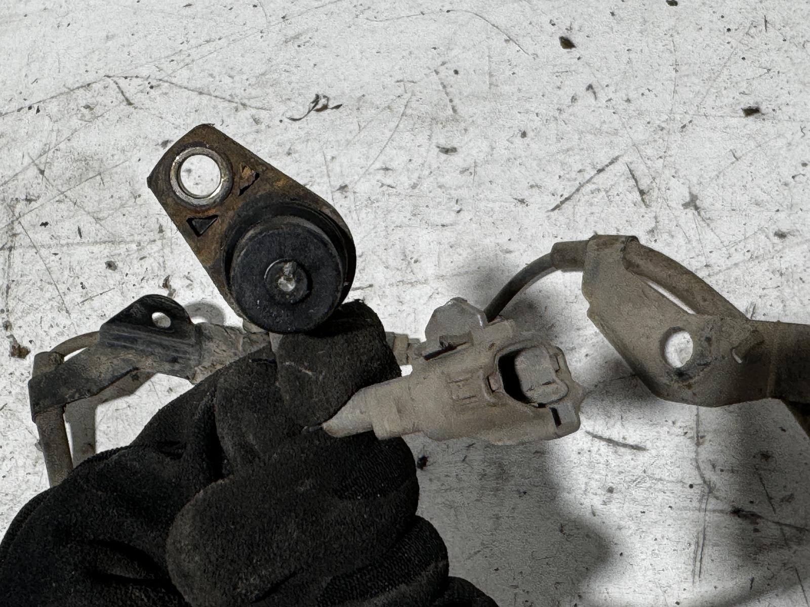 View Auto part Abs Sensor Toyota Prado 1999