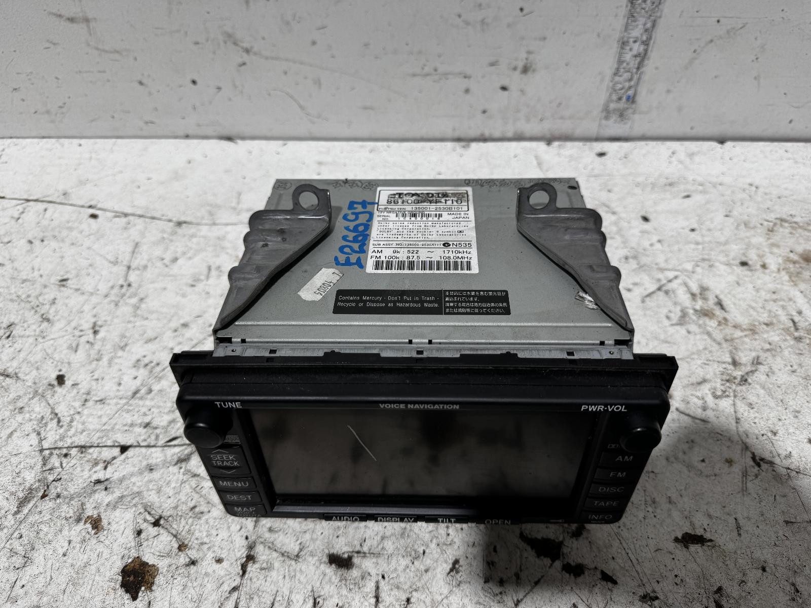 View Auto part Radio/Cd/Dvd/Sat/Tv Toyota Camry 2004