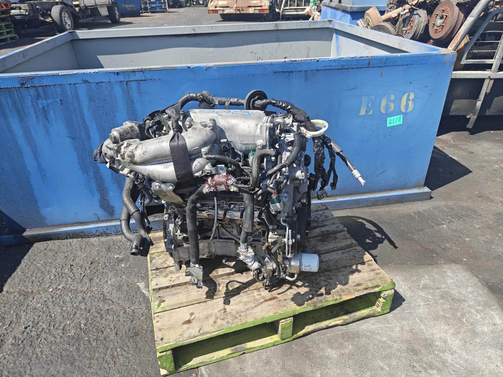 View Auto part Engine Nissan Murano 2008