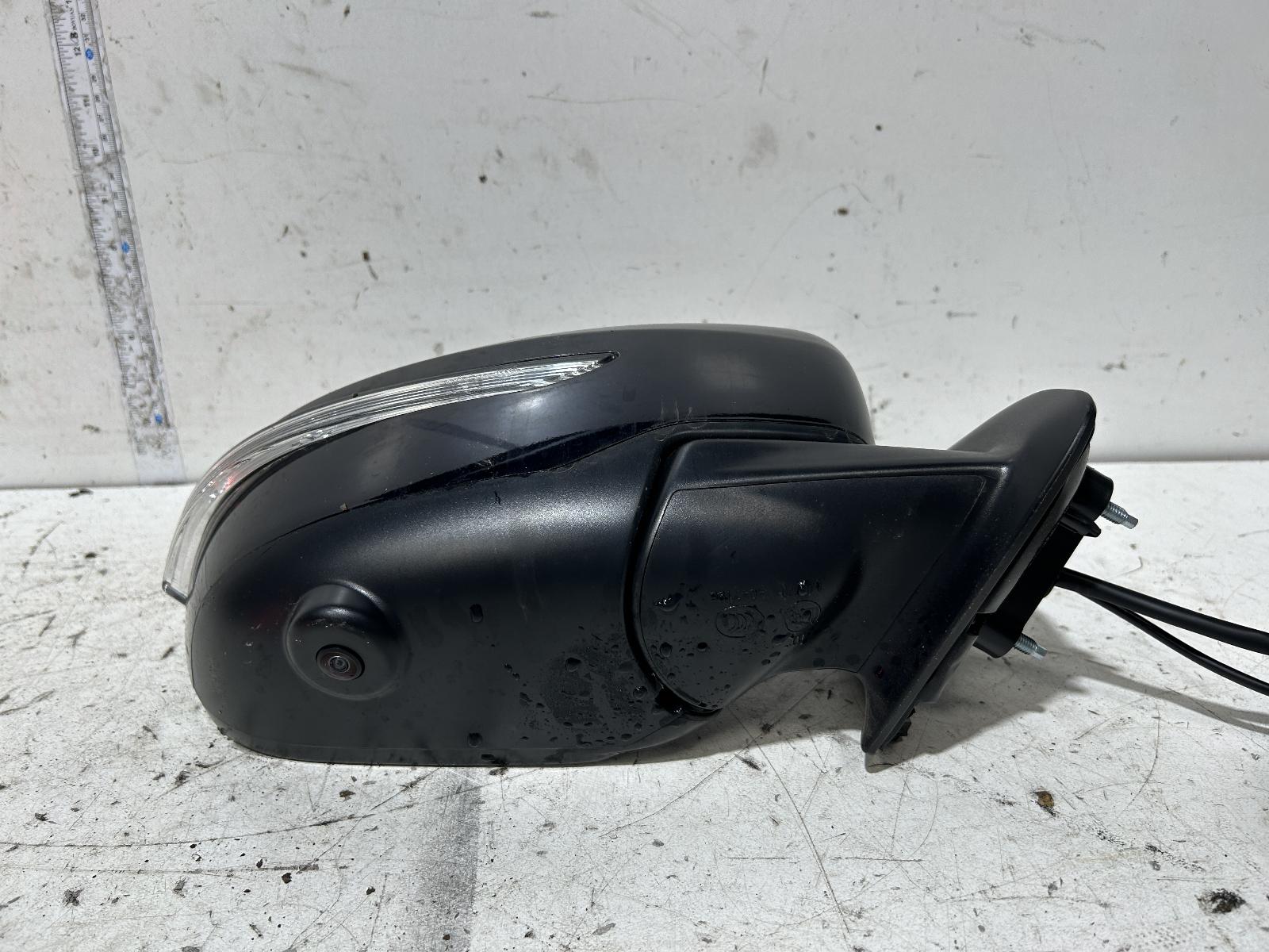 View Auto part Right Door Mirror Nissan Navara 2024