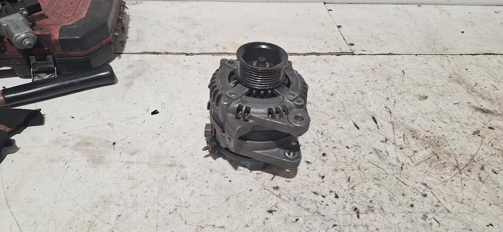 2003 Toyota Tarago Alternator View Auto part Alternator Toyota Tarago 2003
