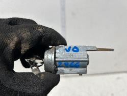 View Auto part Ignition W/ Key Toyota Hilux 1989