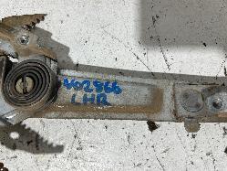 View Auto part Left Rear Wnd Reg/Motor Toyota Hilux 1989