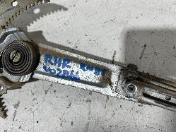 View Auto part Right Rear Wnd Reg/Motor Toyota Hilux 1989