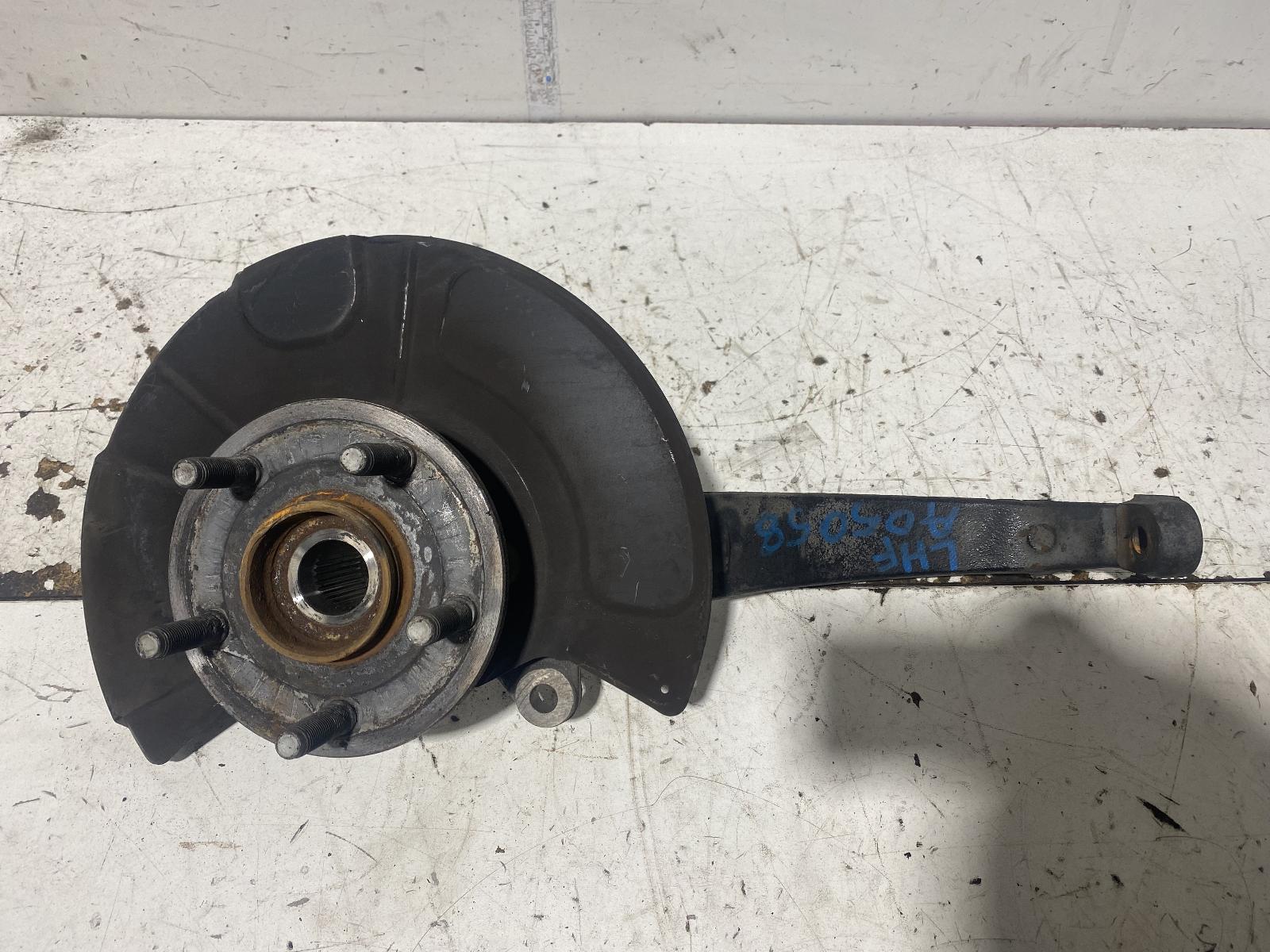 View Auto part Left Front Hub Assembly Jeep Grandcherokee 2012