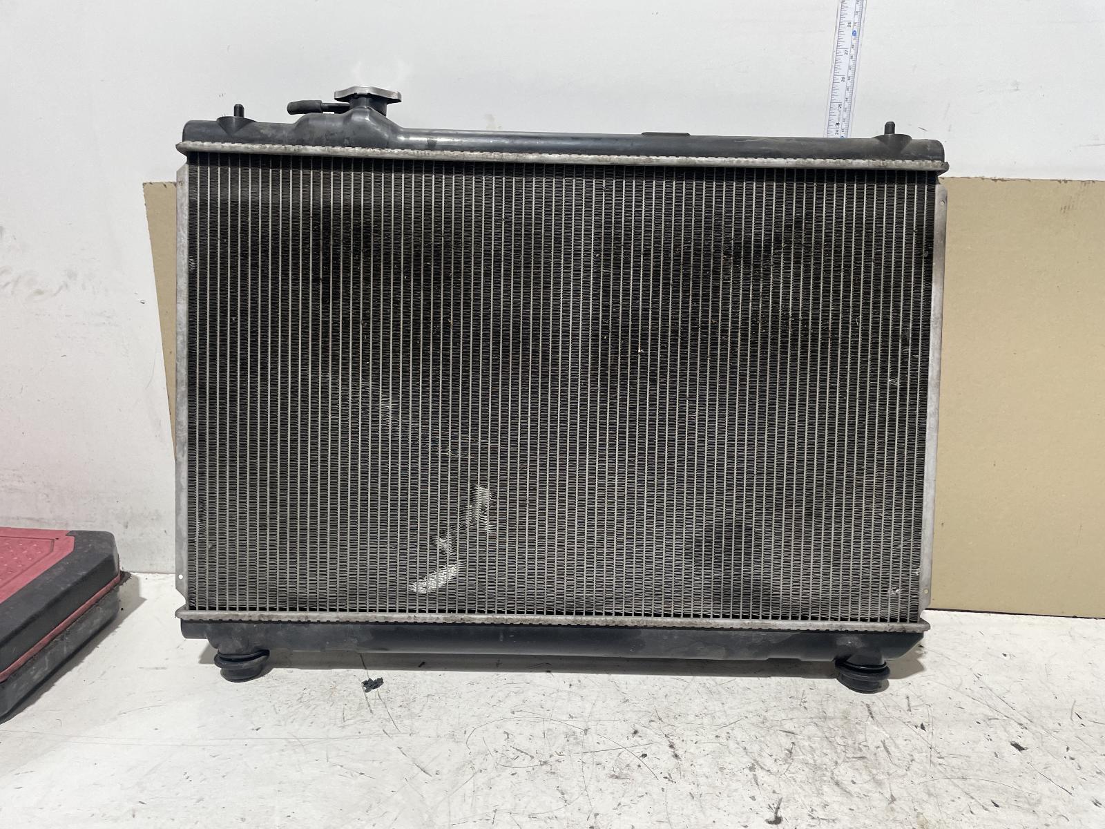 View Auto part Radiator Toyota Kluger 2003