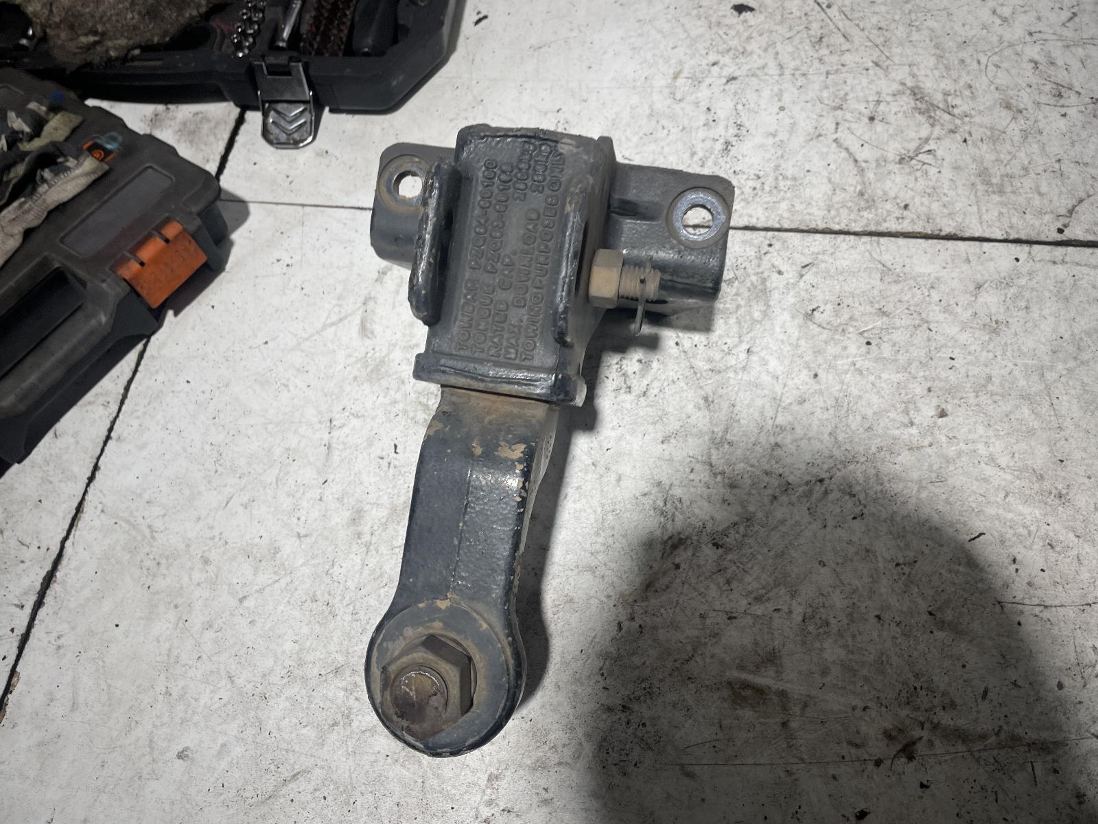 View Auto part Towbar Toyota Prado 2007