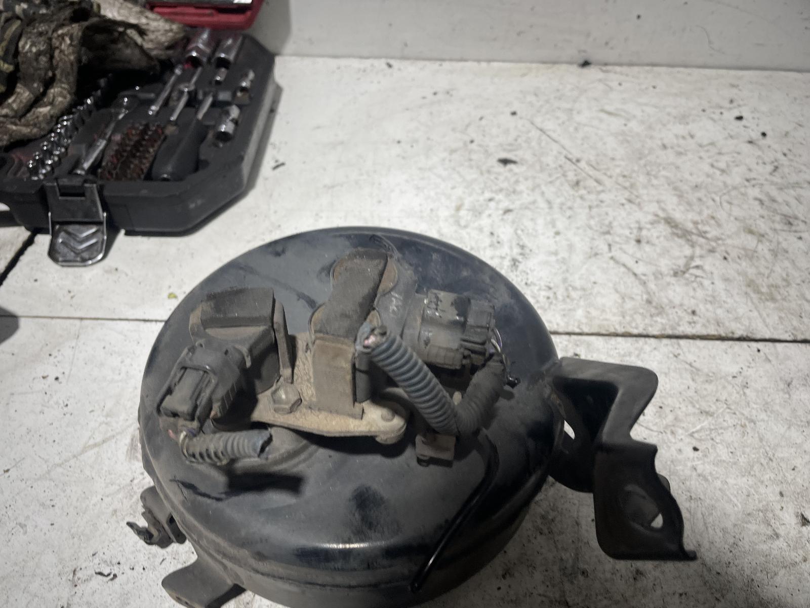 View Auto part Air Ride Compressor Toyota Prado 2007
