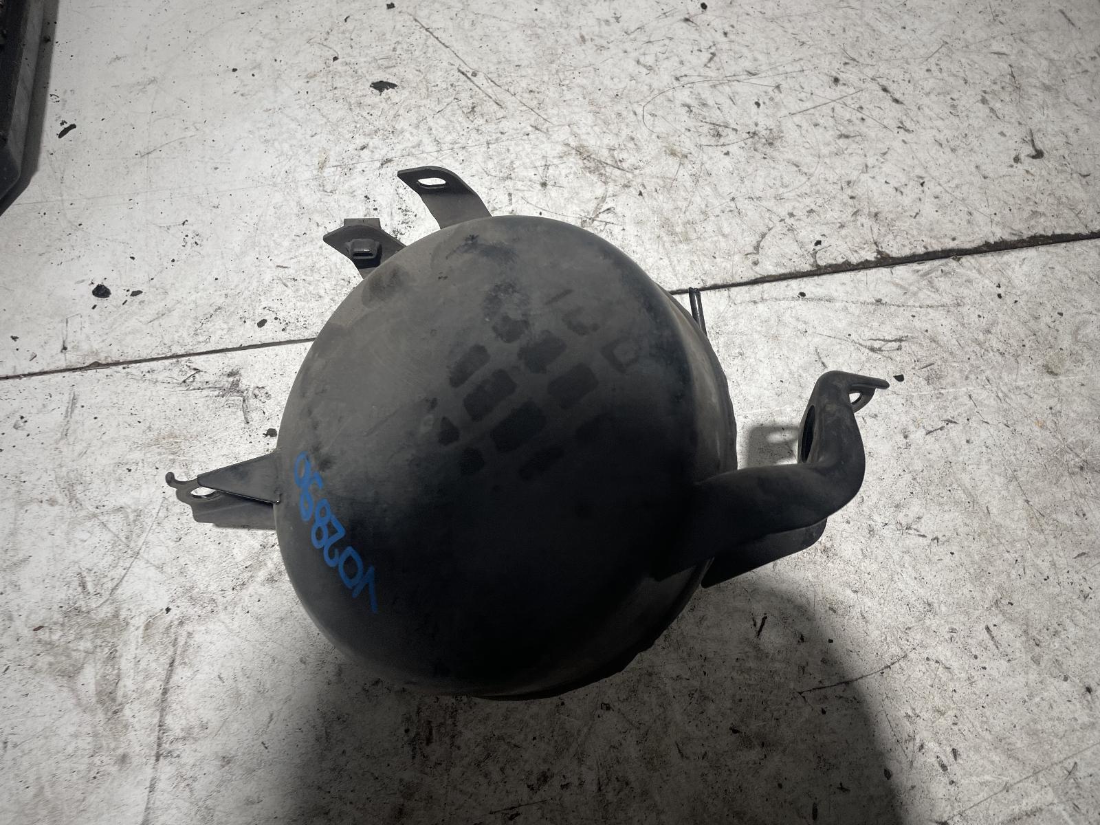 View Auto part Air Ride Compressor Toyota Prado 2007