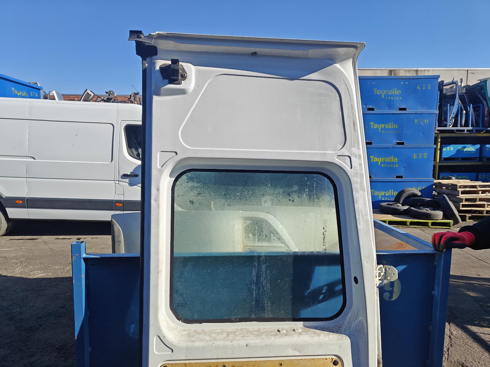 View Auto part Bootlid/Tailgate Renault Master 2016