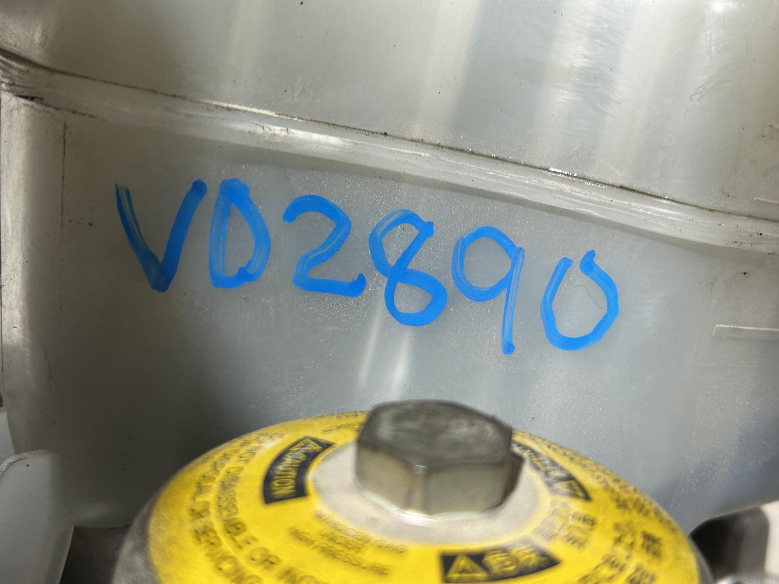 View Auto part Abs Booster Assembly Toyota Prado 2007