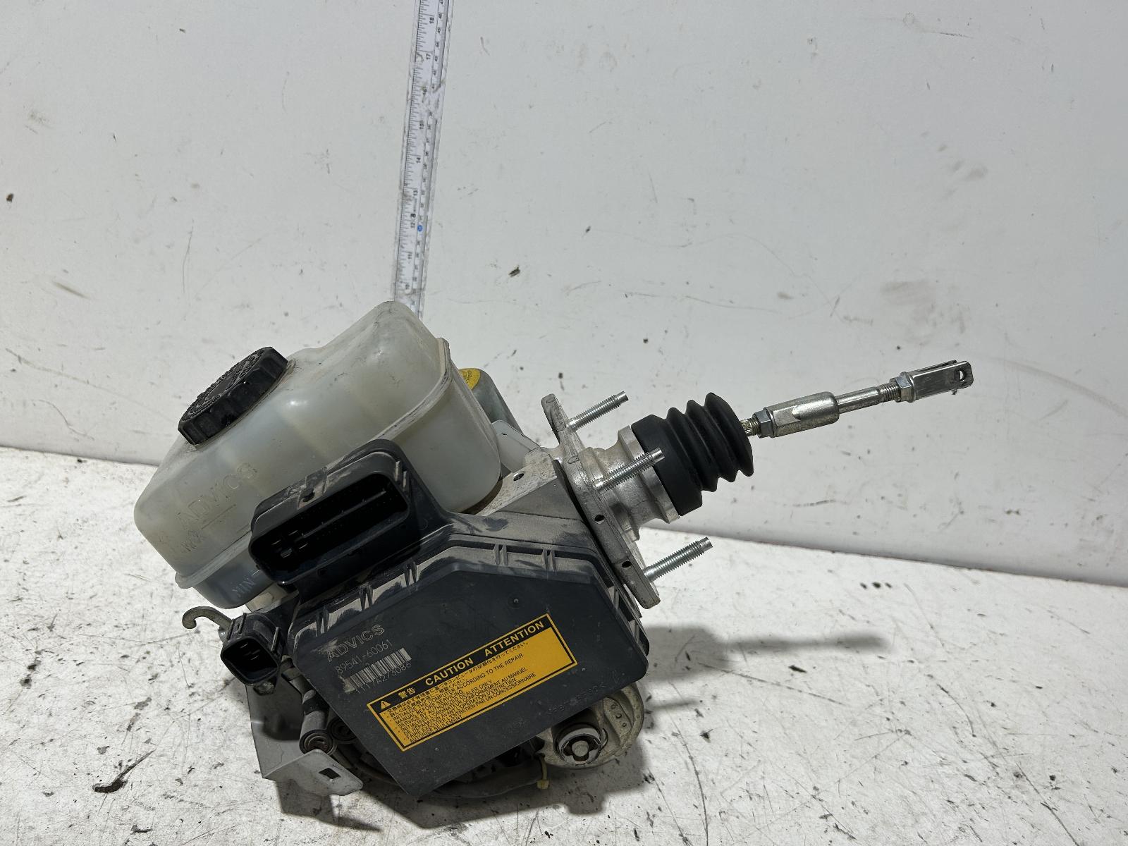 View Auto part Abs Booster Assembly Toyota Prado 2007