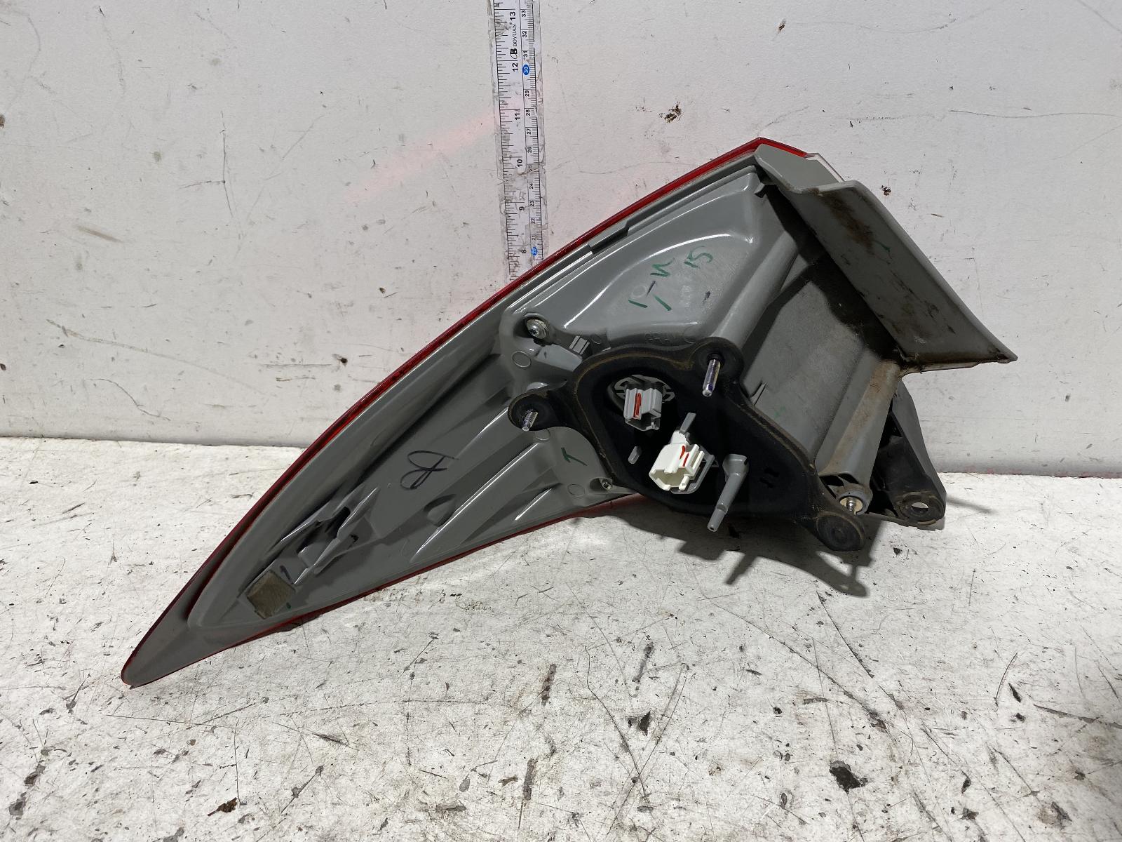 View Auto part Right Taillight Toyota Corolla 2014