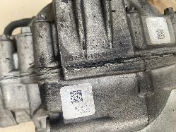 View Auto part Differential Centre Jeep Grandcherokee 2012