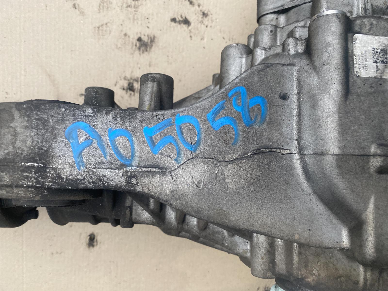 View Auto part Differential Centre Jeep Grandcherokee 2012