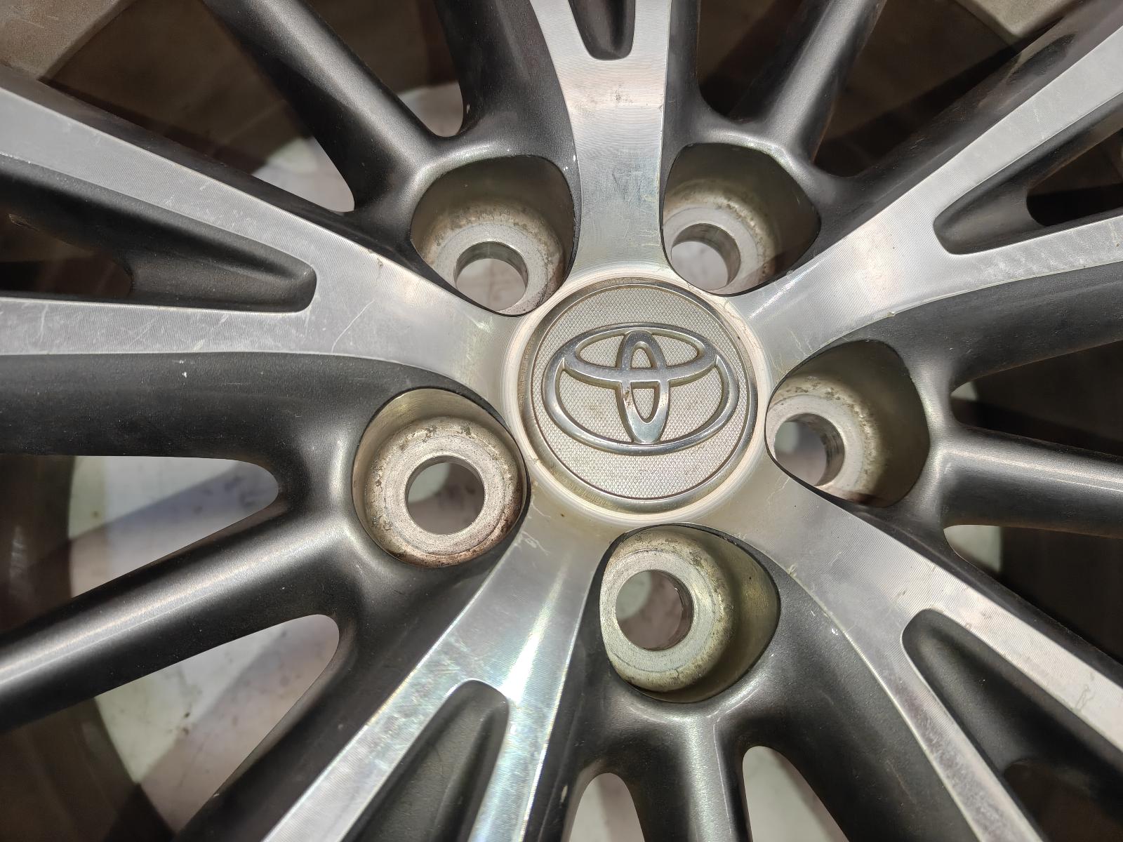 View Auto part Wheel Mag Toyota Corolla 2014