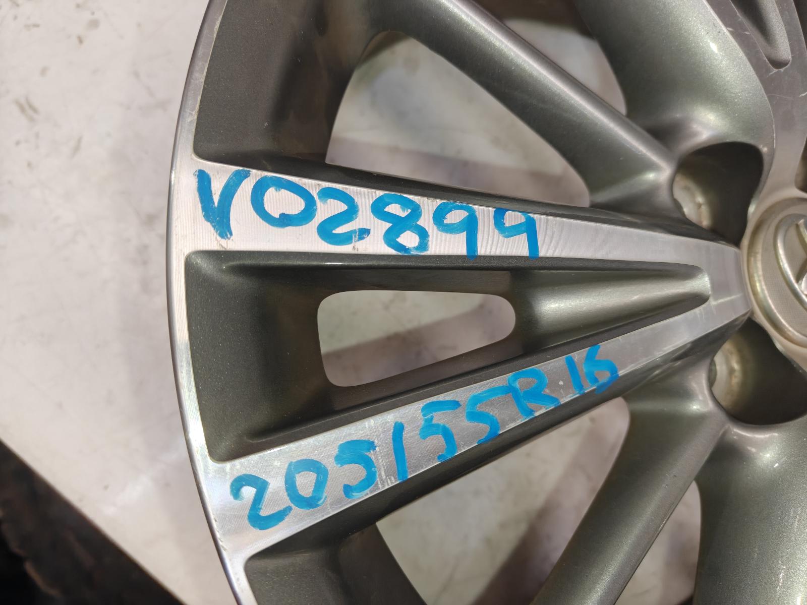 View Auto part Wheel Mag Toyota Corolla 2014