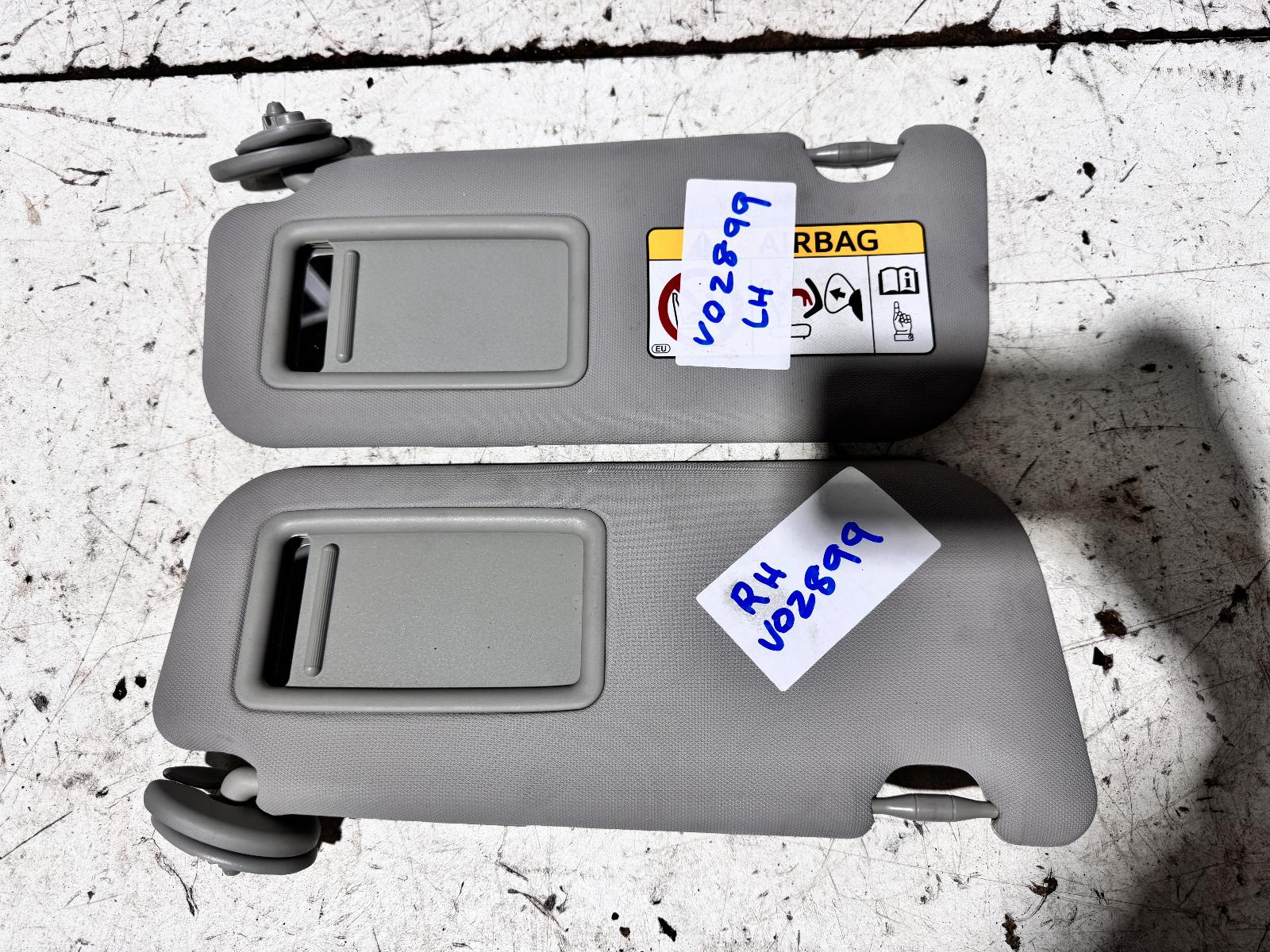 View Auto part Sunvisor Toyota Corolla 2014