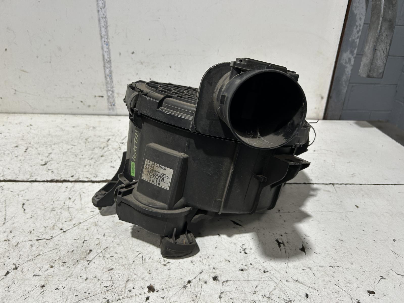 View Auto part Air Cleaner/Box Toyota Landcruiser 2006