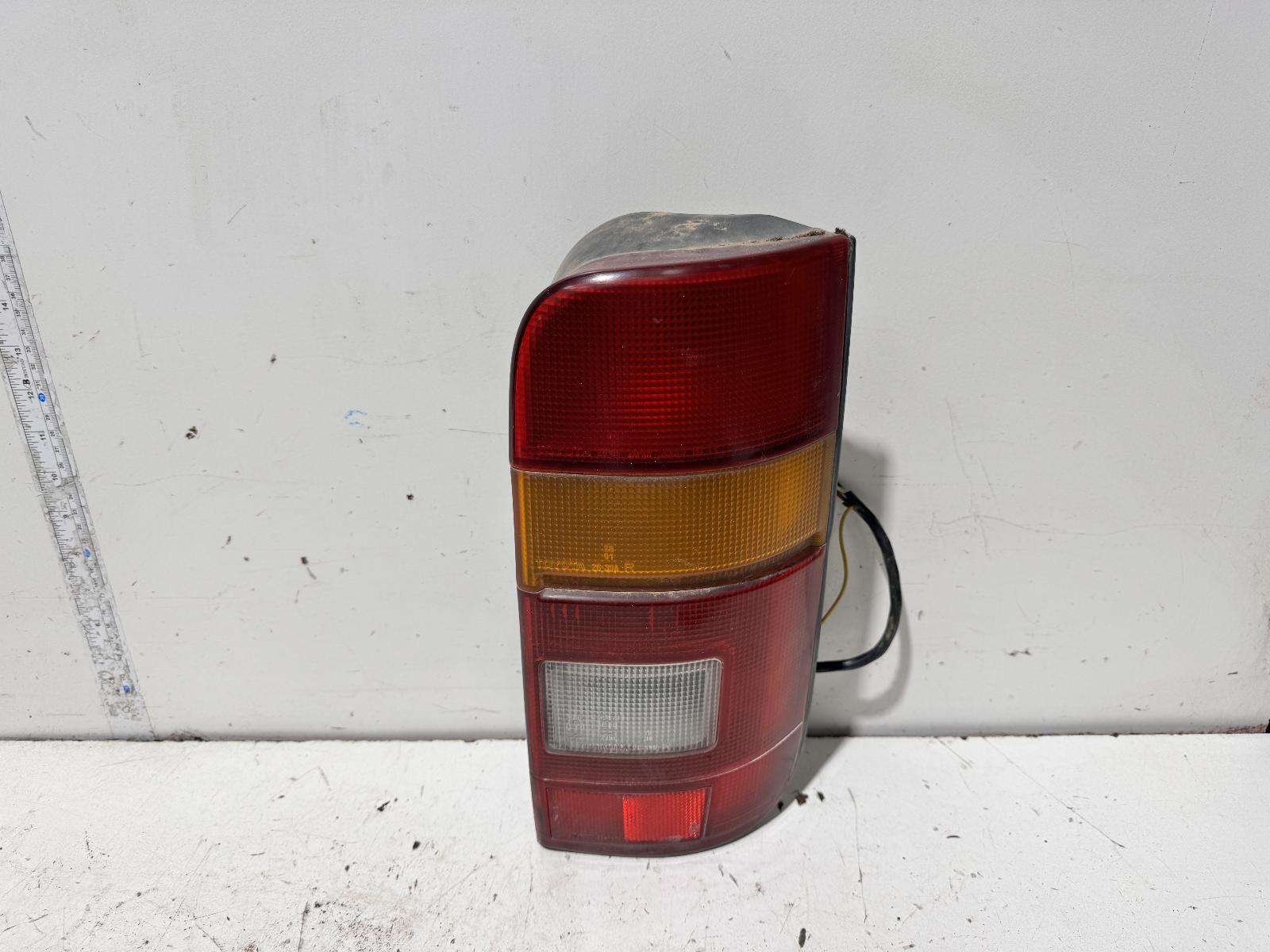 View Auto part Right Taillight Toyota Hiace 1990