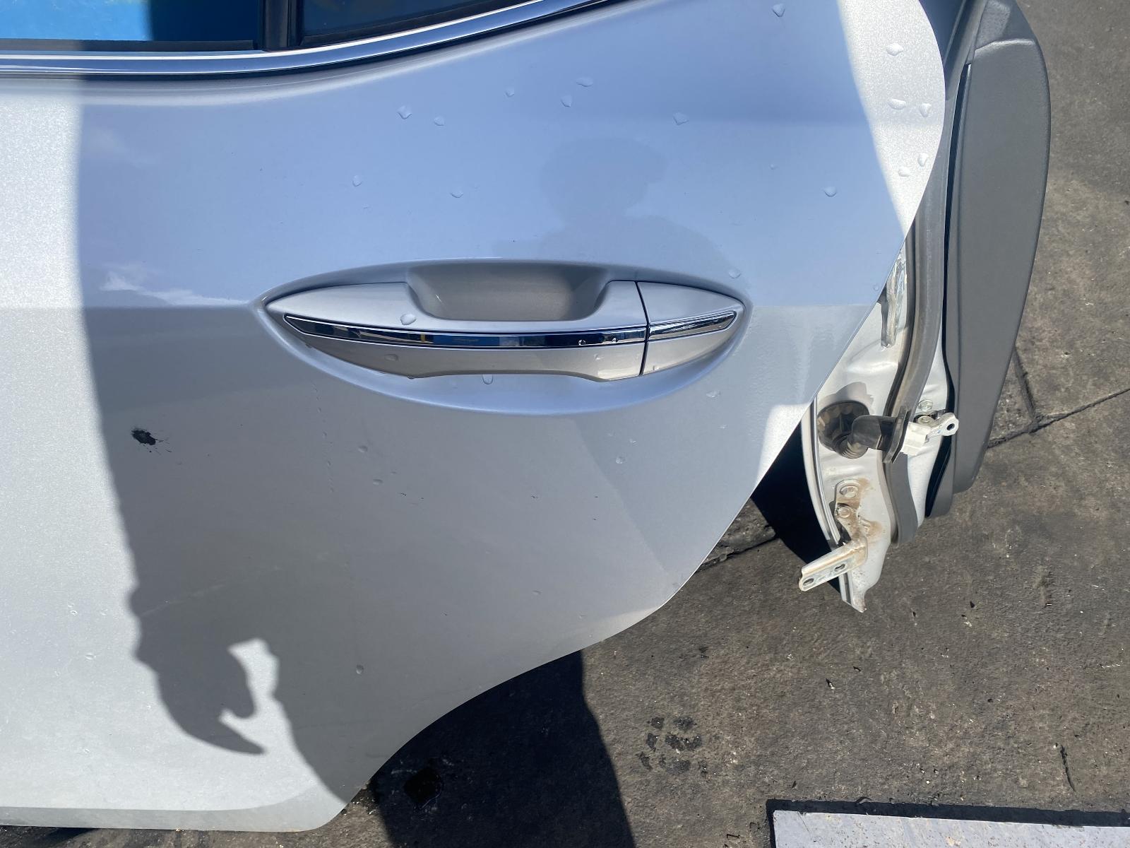 View Auto part Door Handle Toyota Corolla 2014
