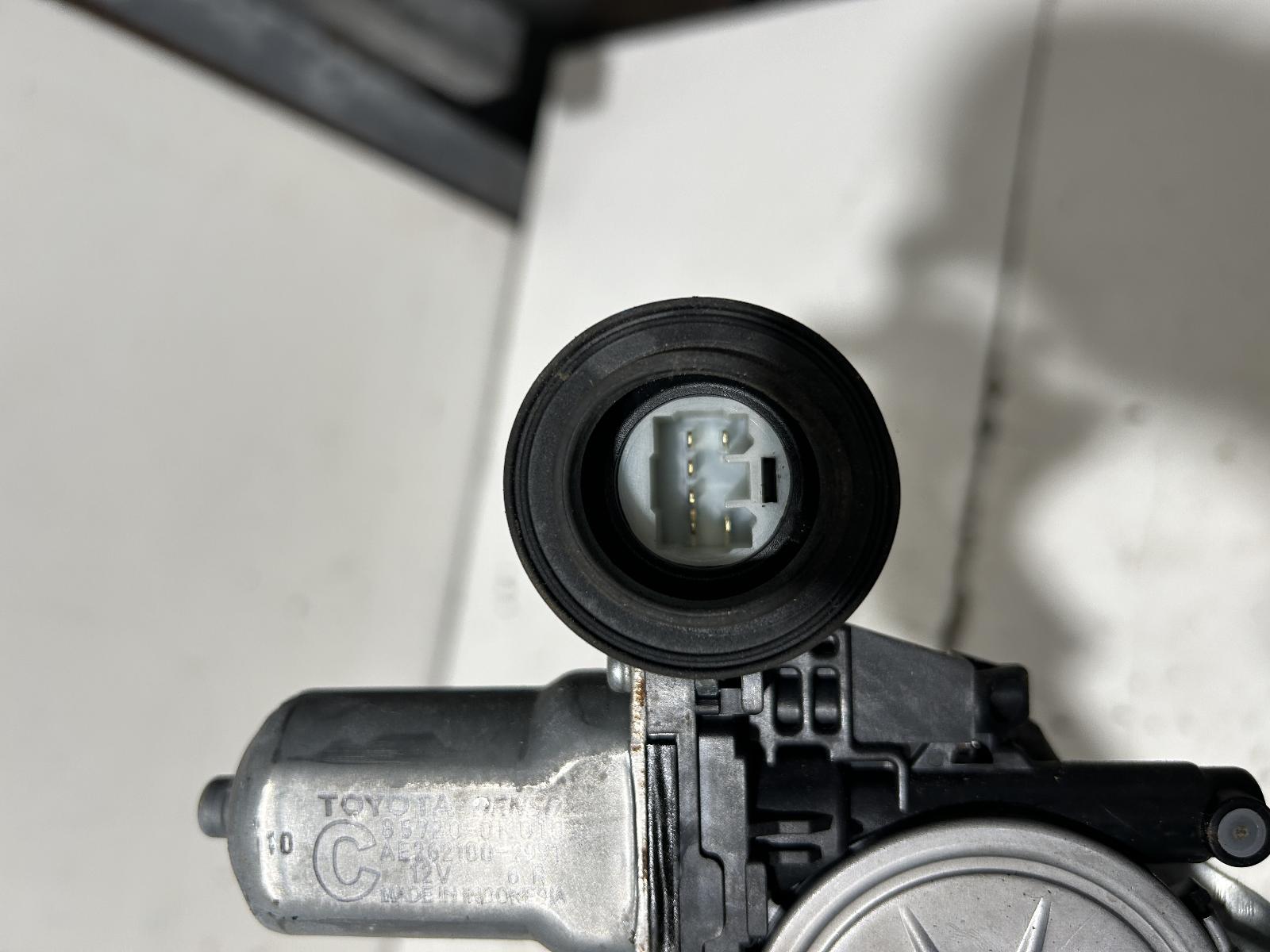 View Auto part Left Front Window Reg/Motor Toyota Corolla 2014