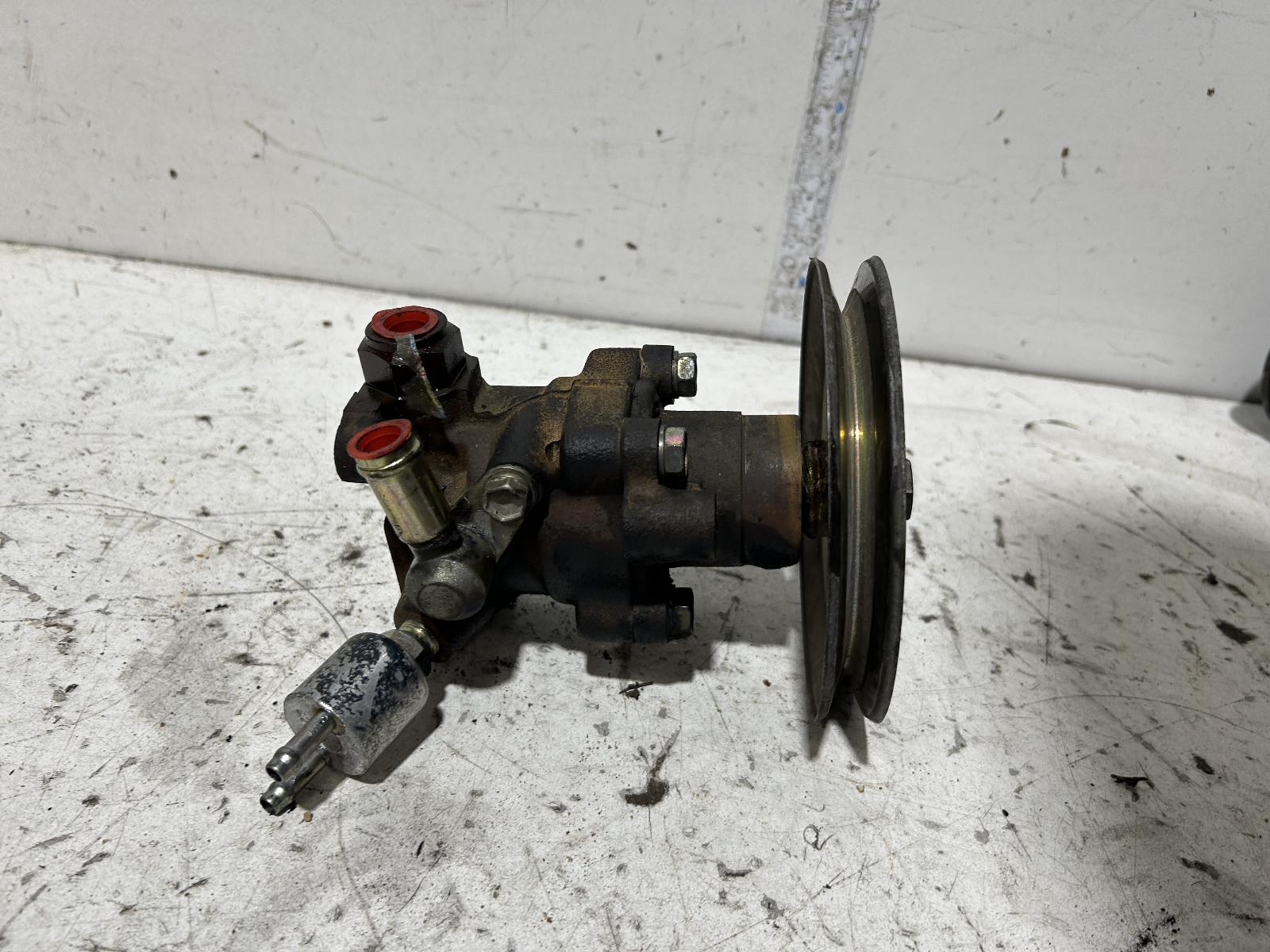 View Auto part Steering Pump Toyota Corona 1985