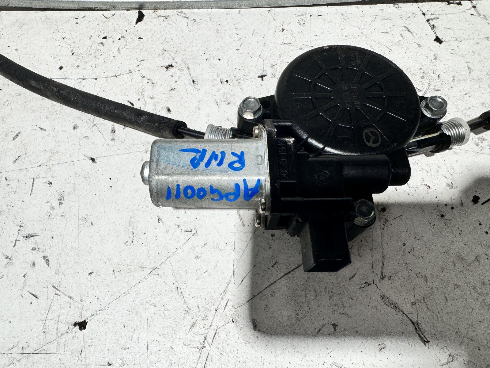 View Auto part Right Rear Wnd Reg/Motor Mazda Cx5 2012