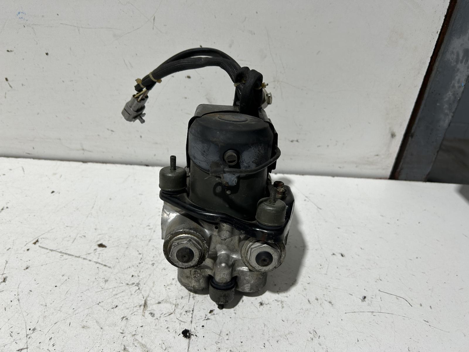 View Auto part Abs Pump/Modulator Lexus Ls400 1990