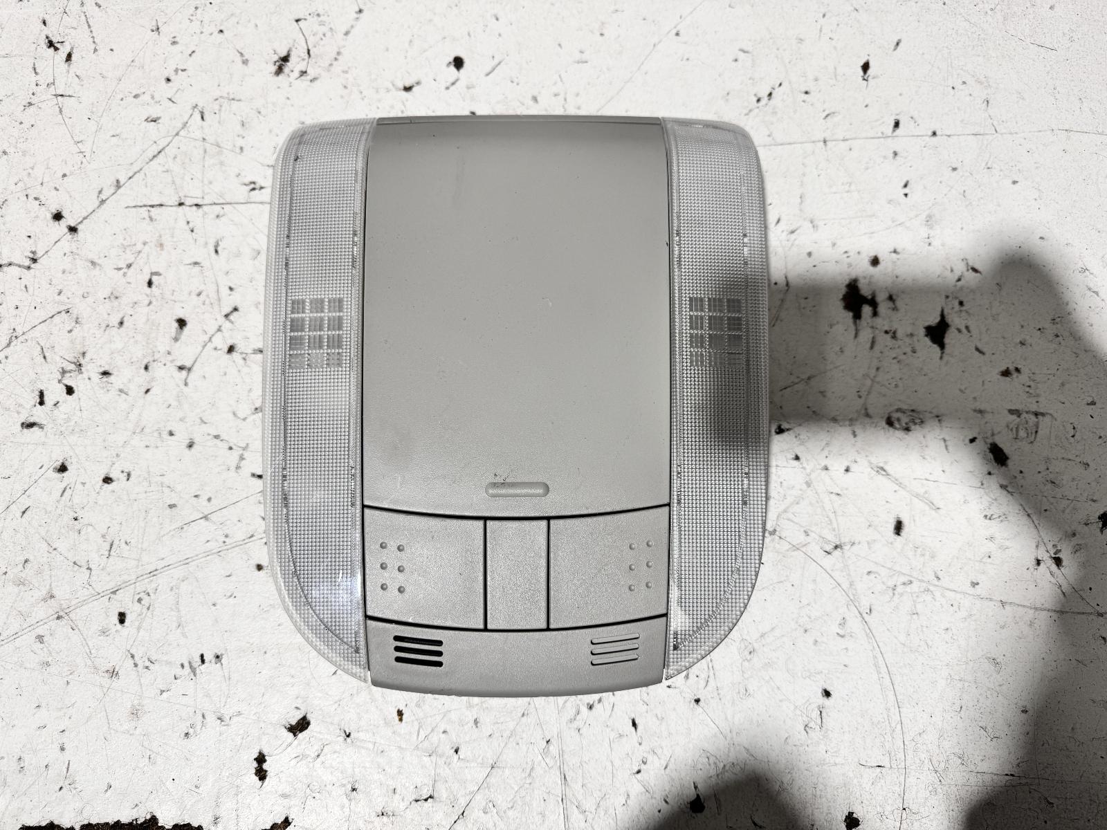View Auto part Courtesy Light Toyota Corolla 2008