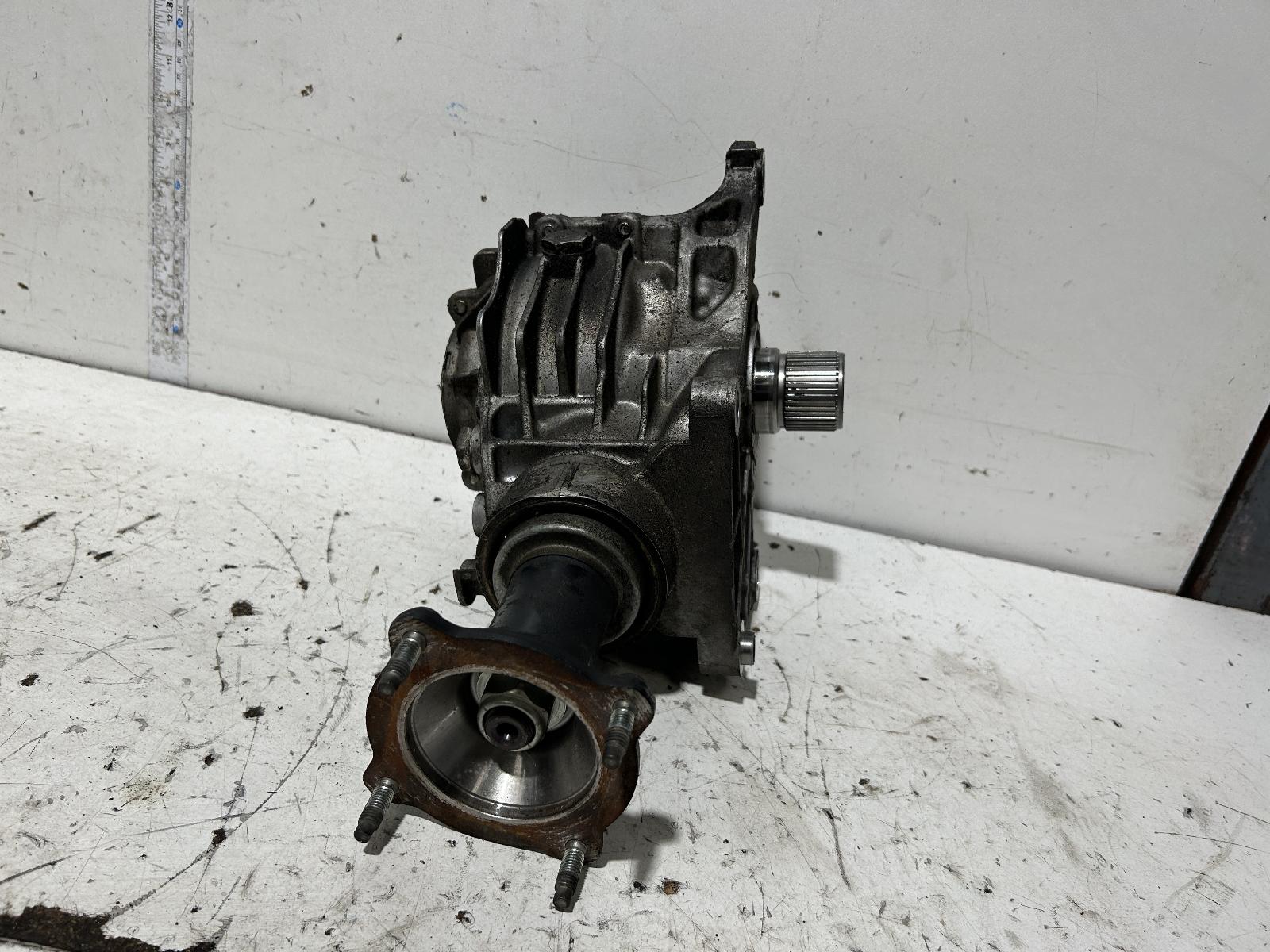 View Auto part Transfer Case Mazda Cx5 2012