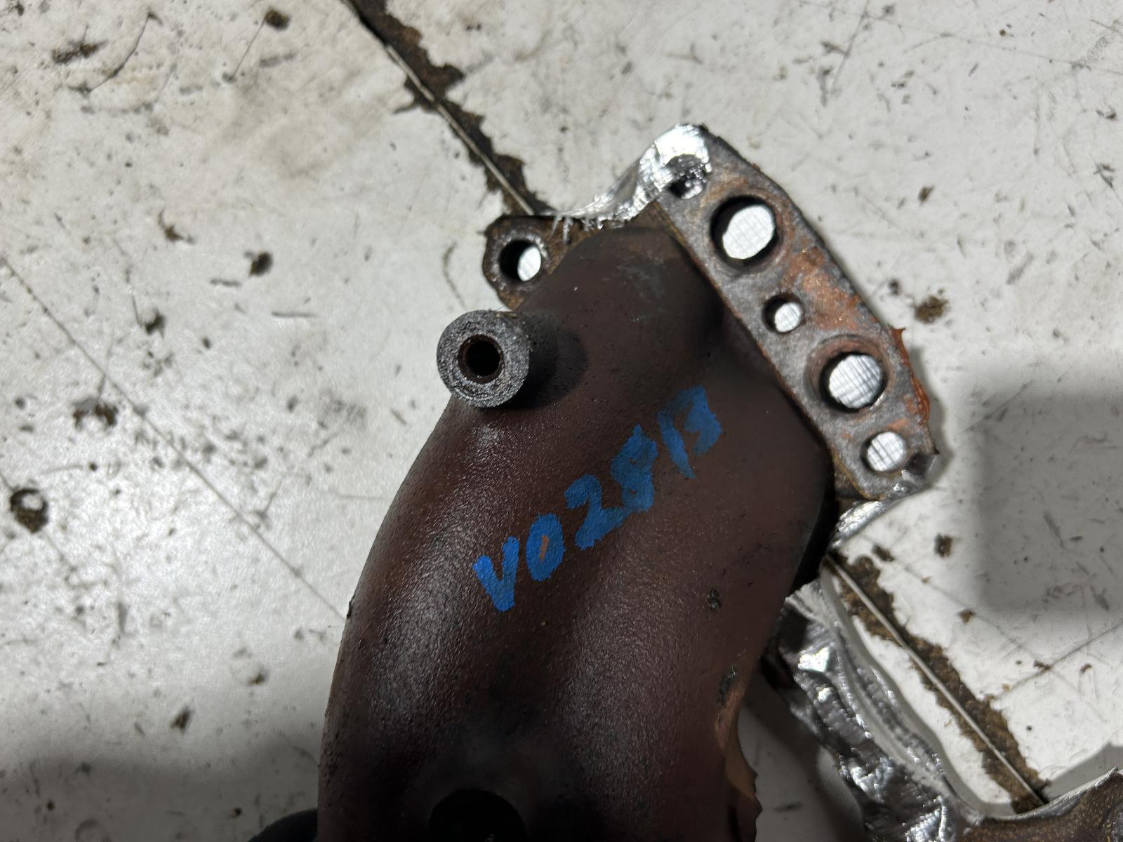 View Auto part Manifold Toyota Corona 1985