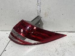 View Auto part Right Taillight Toyota Estima 2006