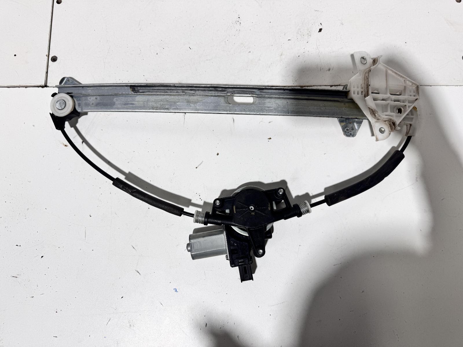 View Auto part Left Front Window Reg/Motor Mazda 3 2015