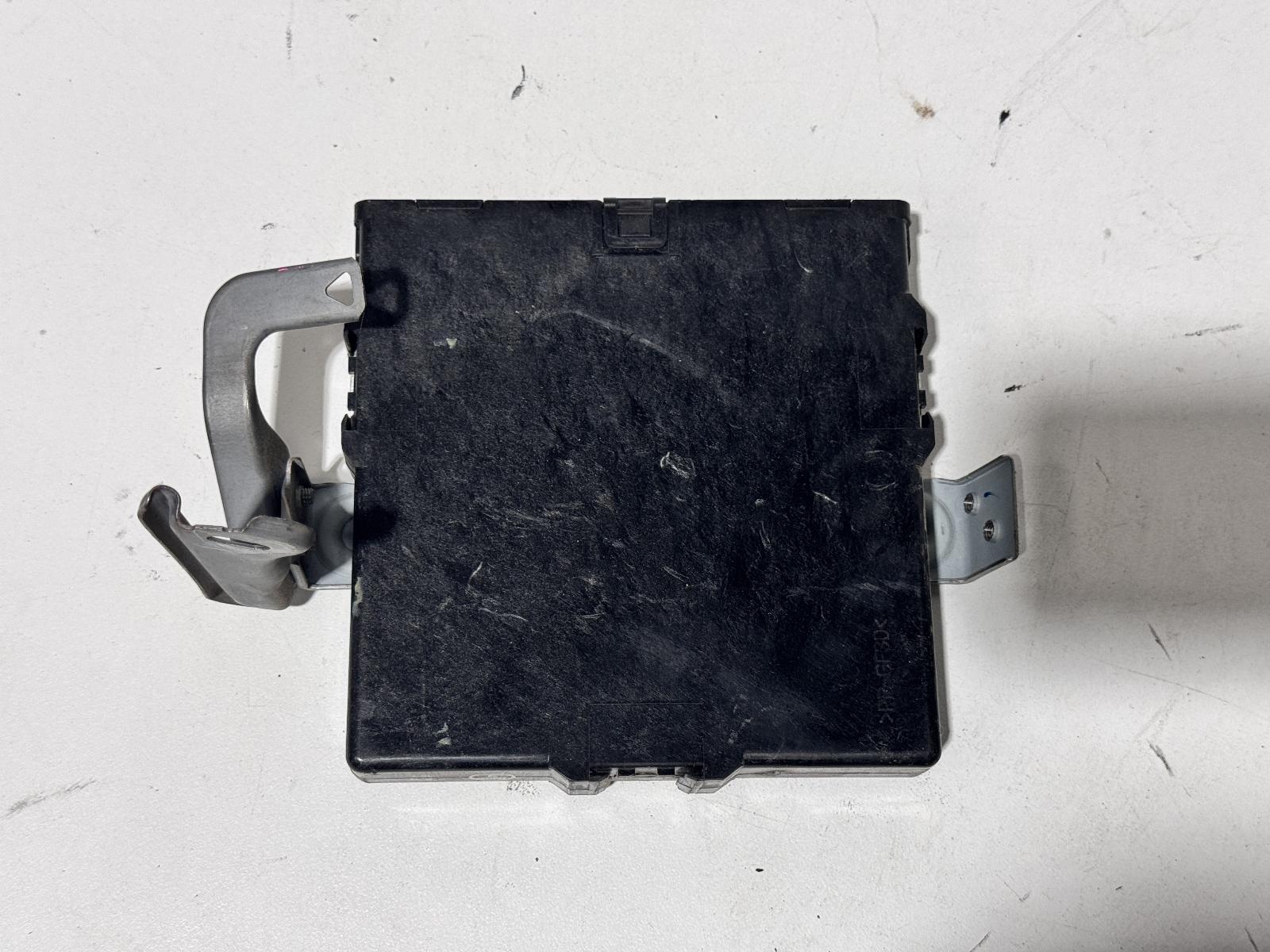 View Auto part Ecu Toyota Hilux 2011