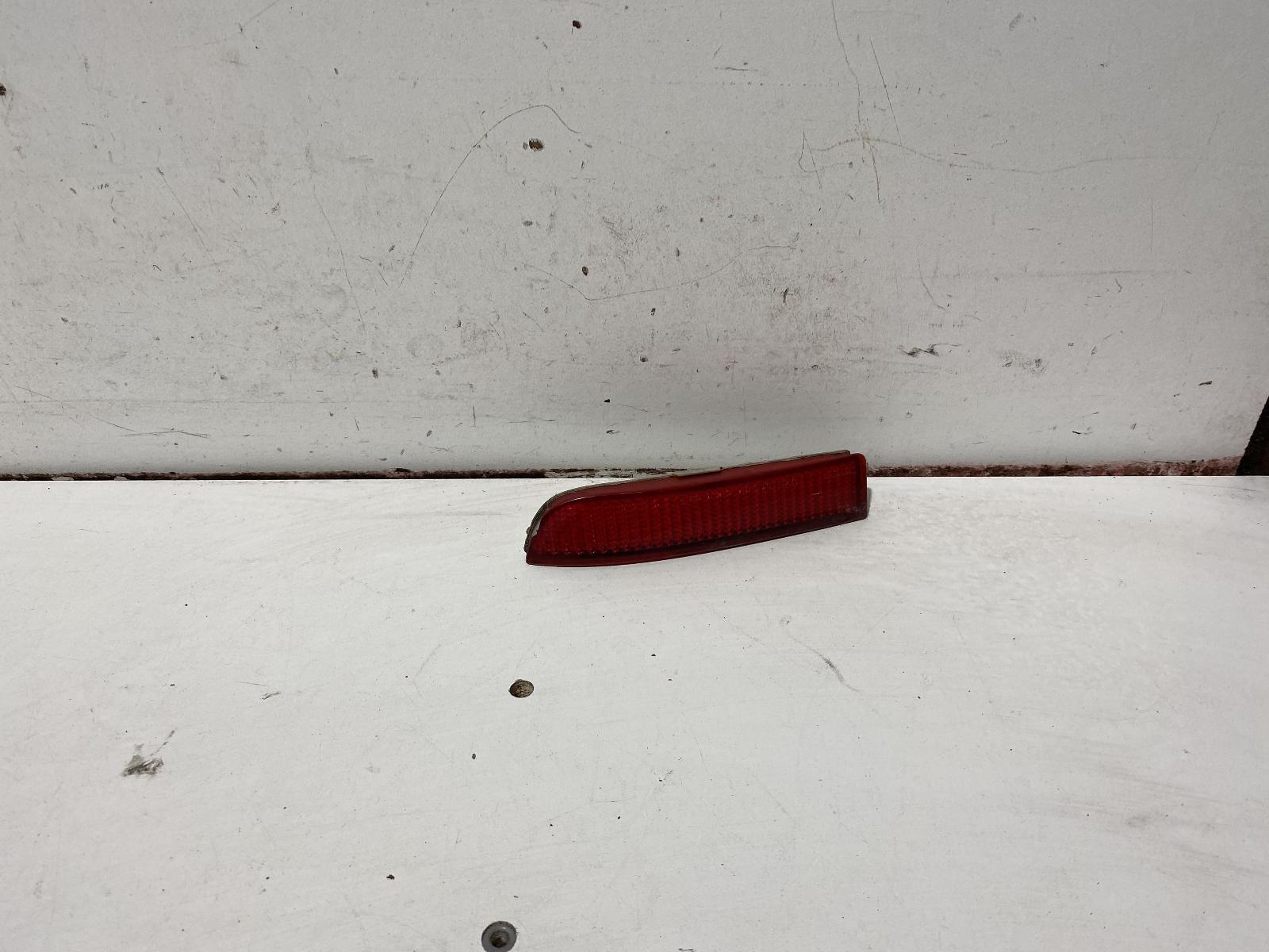View Auto part Right Taillight Toyota Tarago 2014