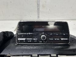 View Auto part Radio/Cd/Dvd/Sat/Tv Mazda 3 2015