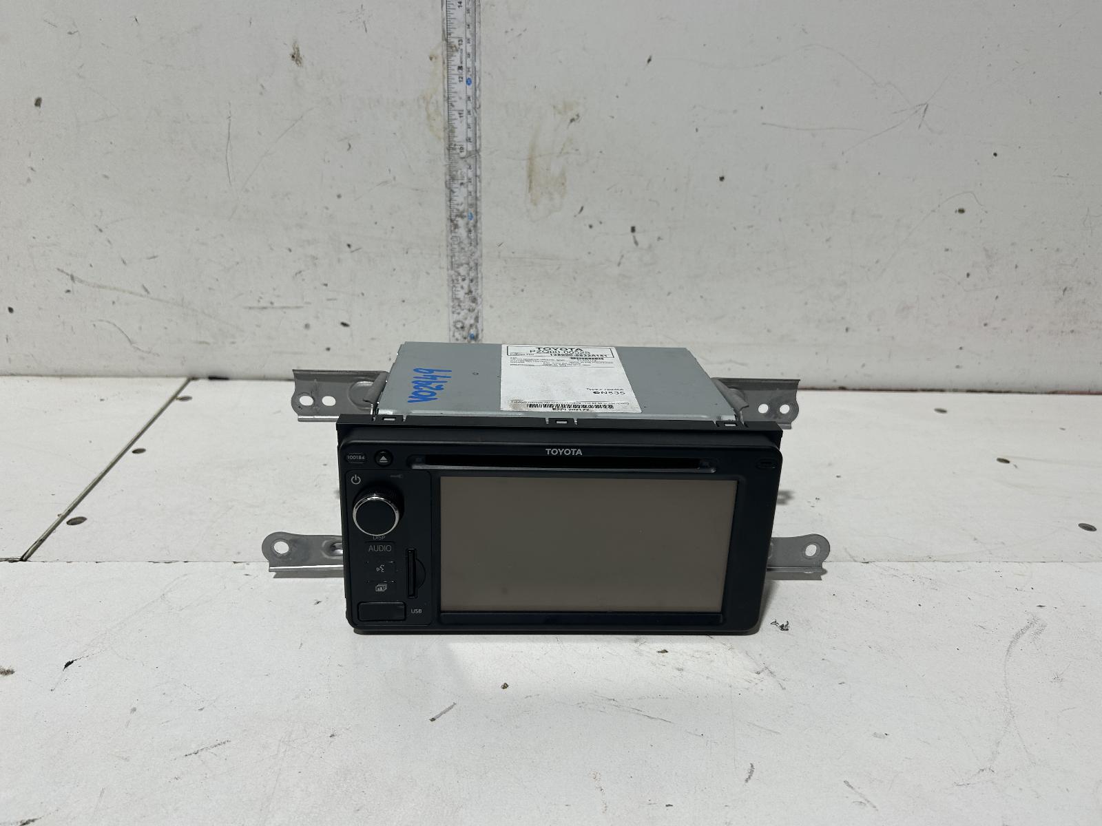 View Auto part Radio/Cd/Dvd/Sat/Tv Toyota Tarago 2014